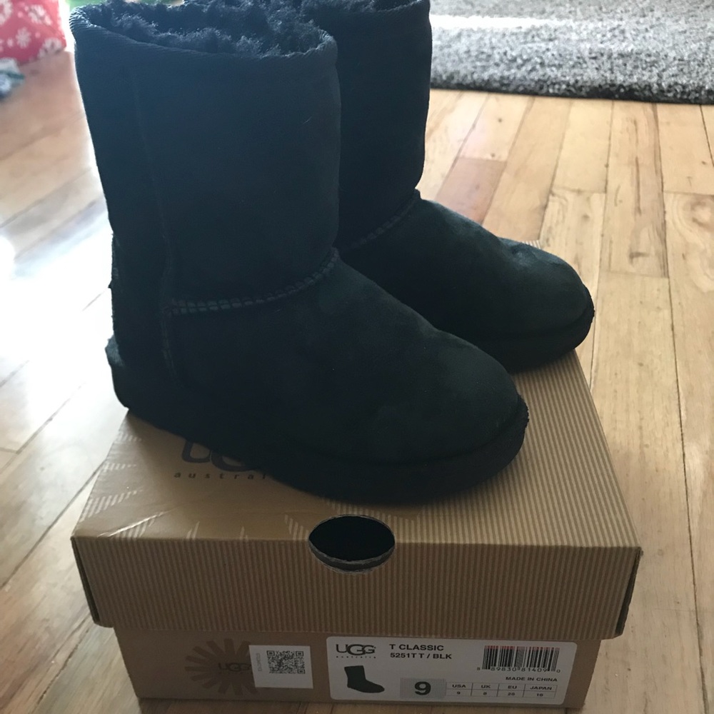Toddler Classic Uggs- - black- size 9